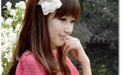 男同被六个男摁住CAO到哭